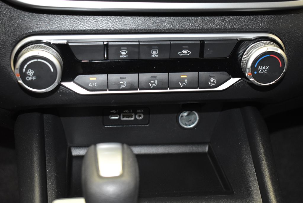 2022 Nissan Altima SV 24