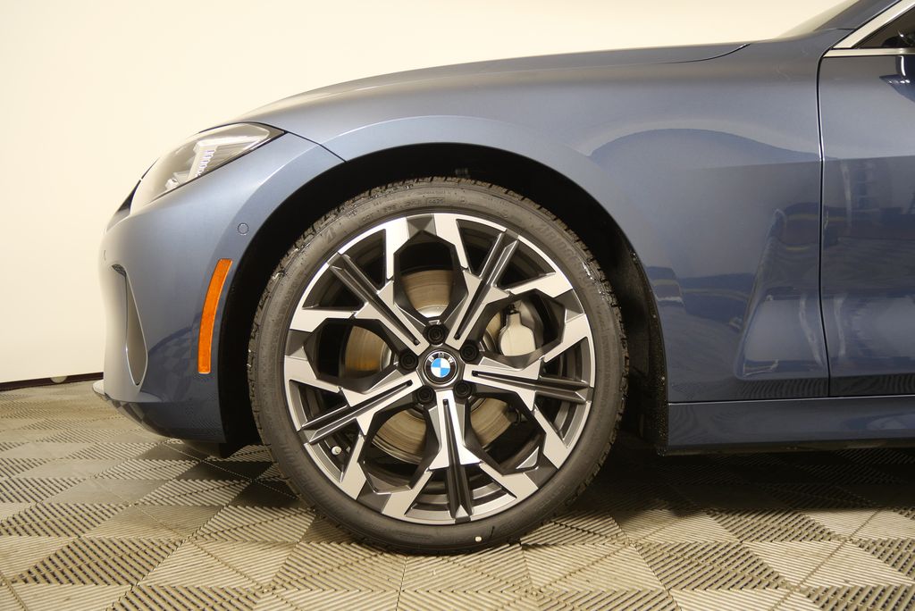 Thumbnail: 2026 BMW 4 Series - 7