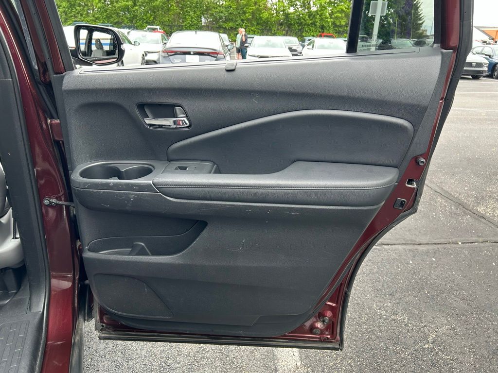 Thumbnail: 2020 Honda Passport - 24