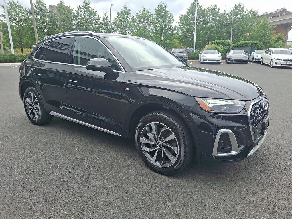 Thumbnail: 2023 Audi Q5 - 3