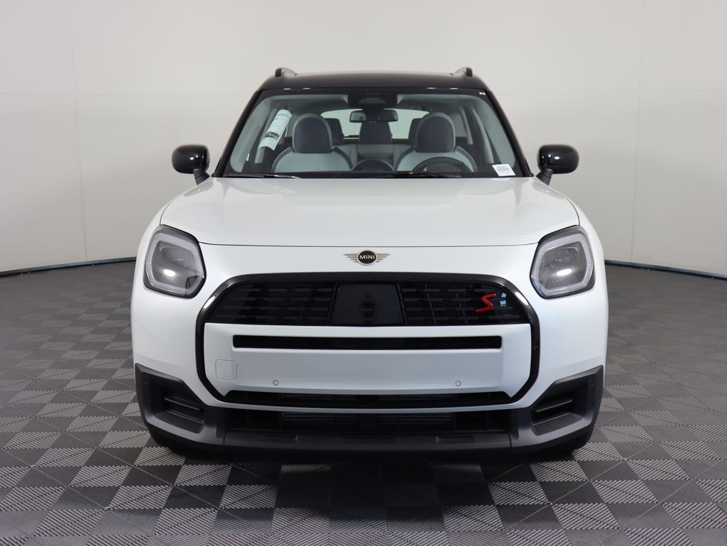 2025 MINI Cooper Countryman Base 2