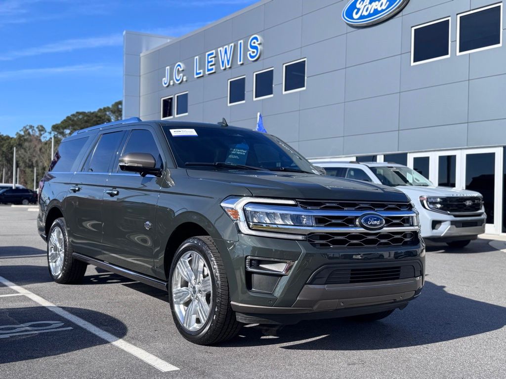 2023 Ford Expedition King ranch's photo