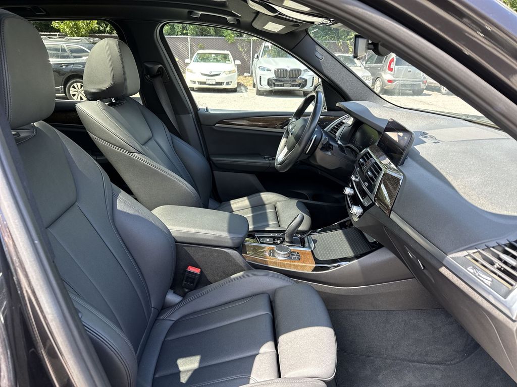Thumbnail: 2020 BMW X3 - 24
