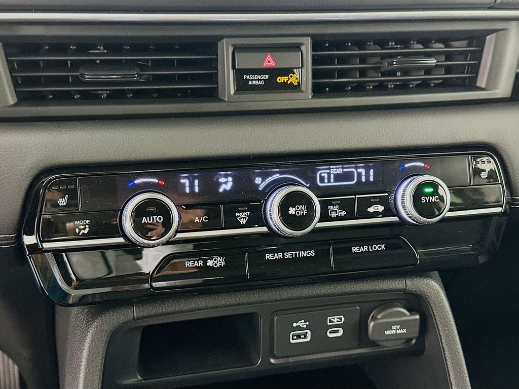 Thumbnail: 2025 Honda Pilot - 13