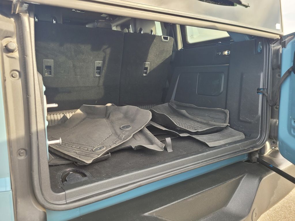 Used 2021  Ford Wildtrak image 10