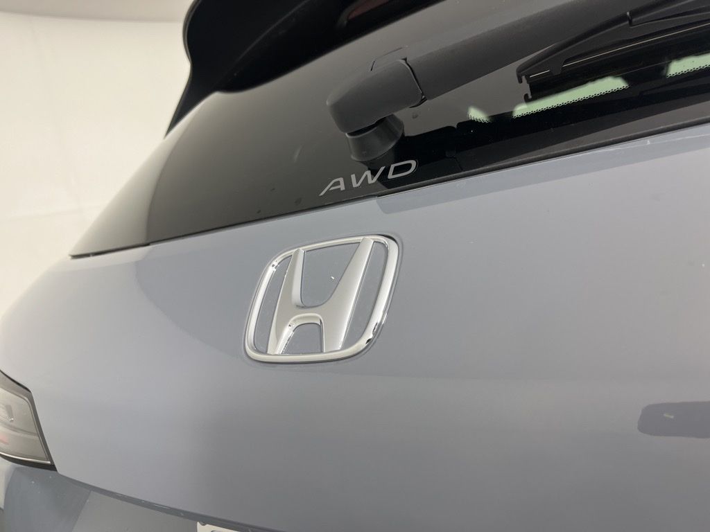 2025 Honda HR-V Sport 10