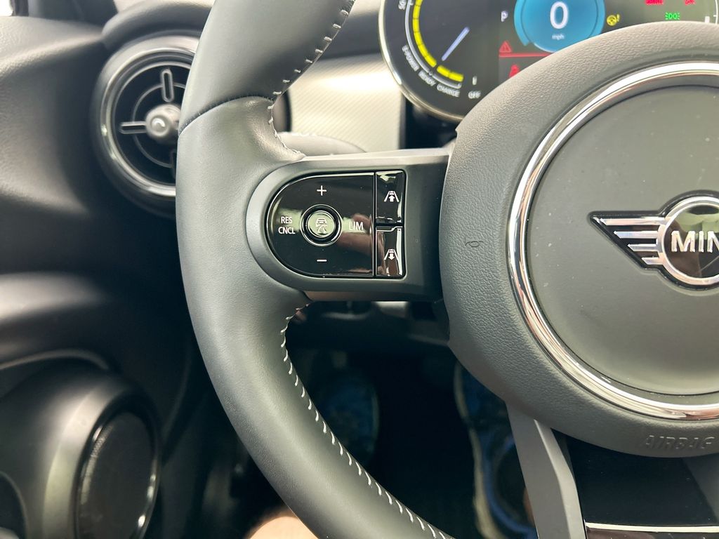 Thumbnail: 2024 MINI Cooper - 15