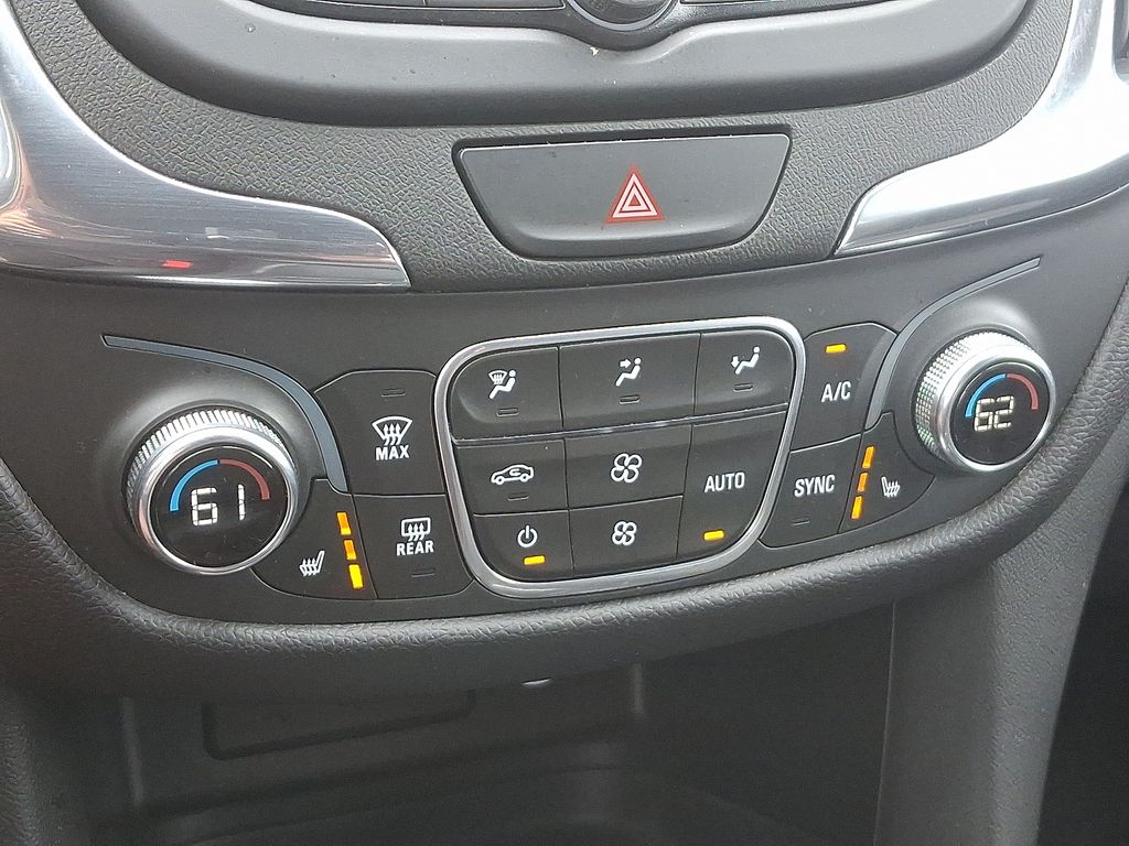 2020 Chevrolet Equinox LT 16