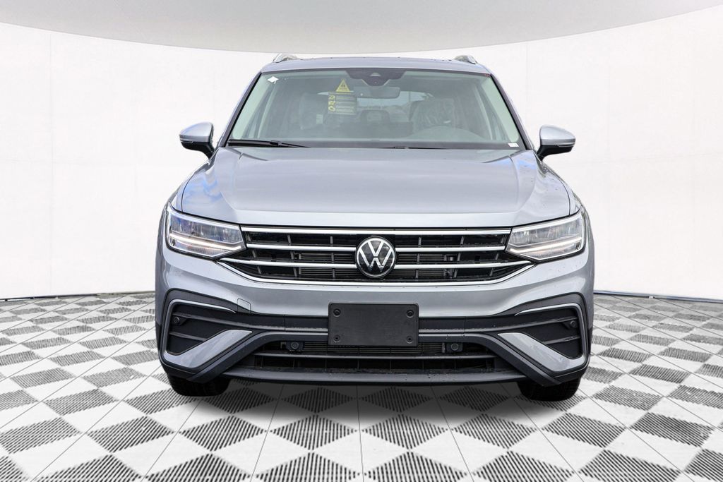 2024 Volkswagen Tiguan 2.0T SE 6