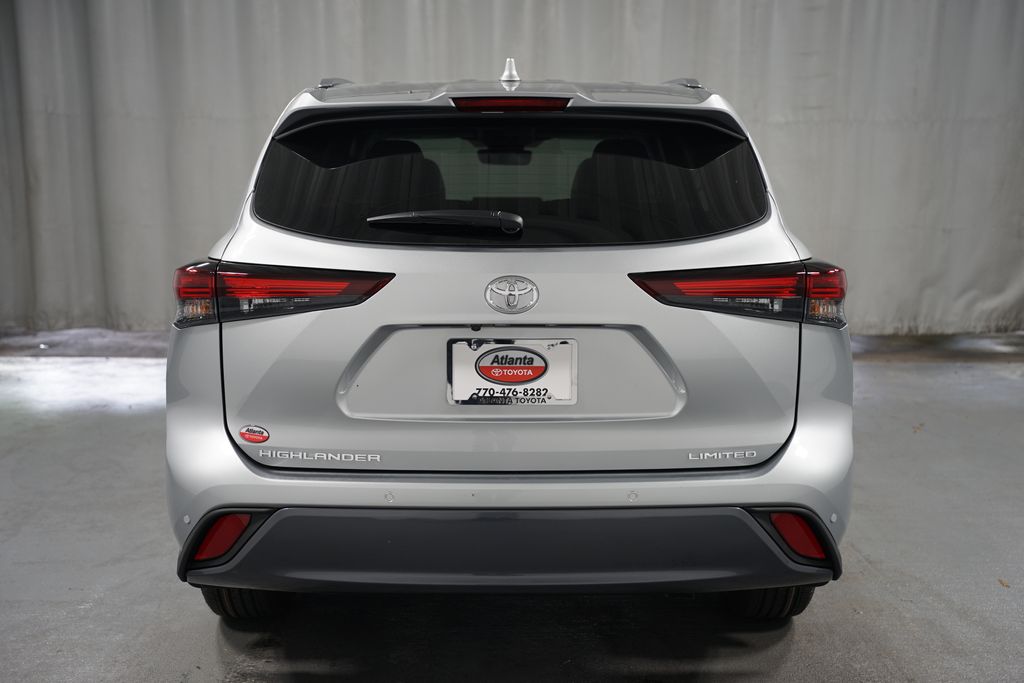 2025 Toyota Highlander Limited 7