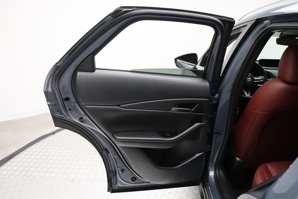 2023 Mazda CX-30 Carbon 21
