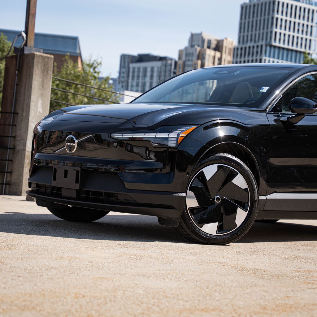 Used 2025 Volvo EX30 Ultra with VIN YV4EK3ZL9SS150725 for sale in Bethesda, MD