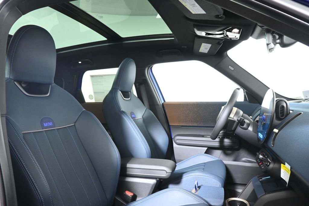 Thumbnail: 2025 MINI Cooper Countryman - 22