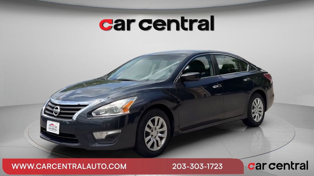 Storm Blue Metallic 2013 Nissan Altima Sedan Front-Wheel Drive Continuously Variable Transmission