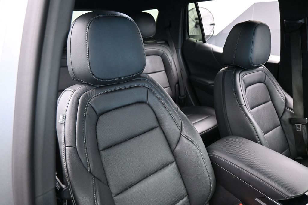 Used 2025 Sterling Gray Metallic Chevrolet LT image 36