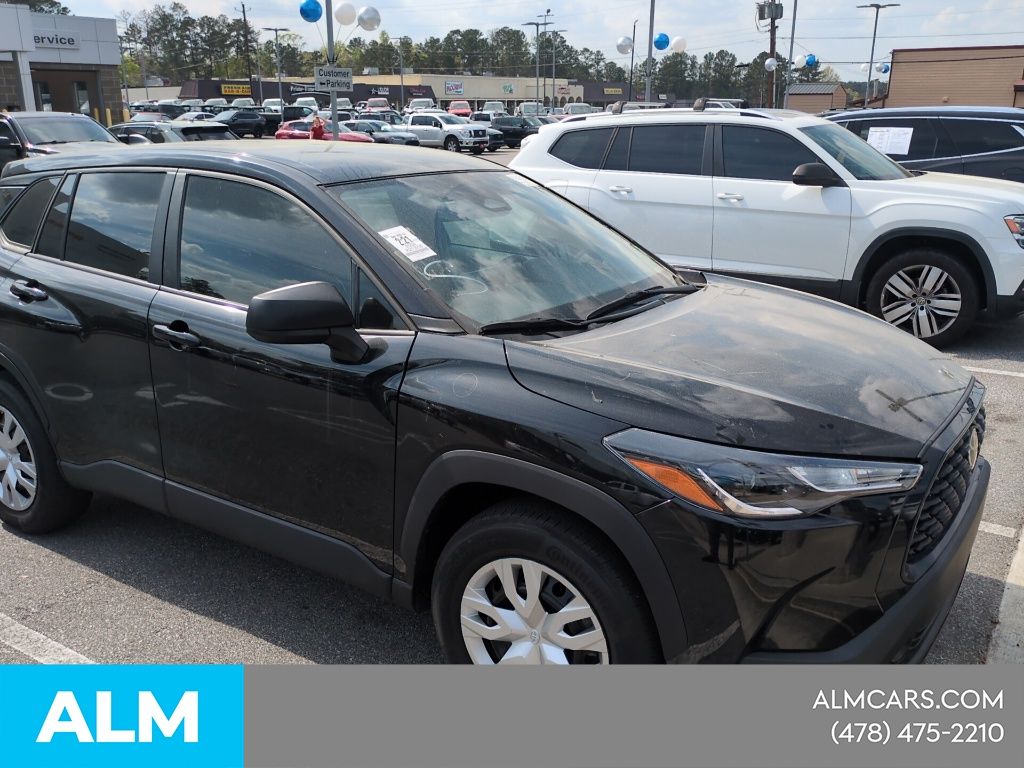 Used 2024 Black Toyota L image 3