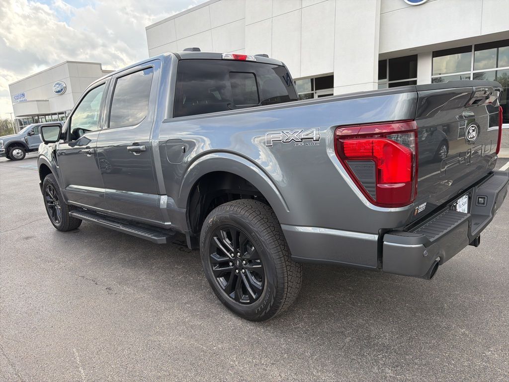 View vehicle photo 3