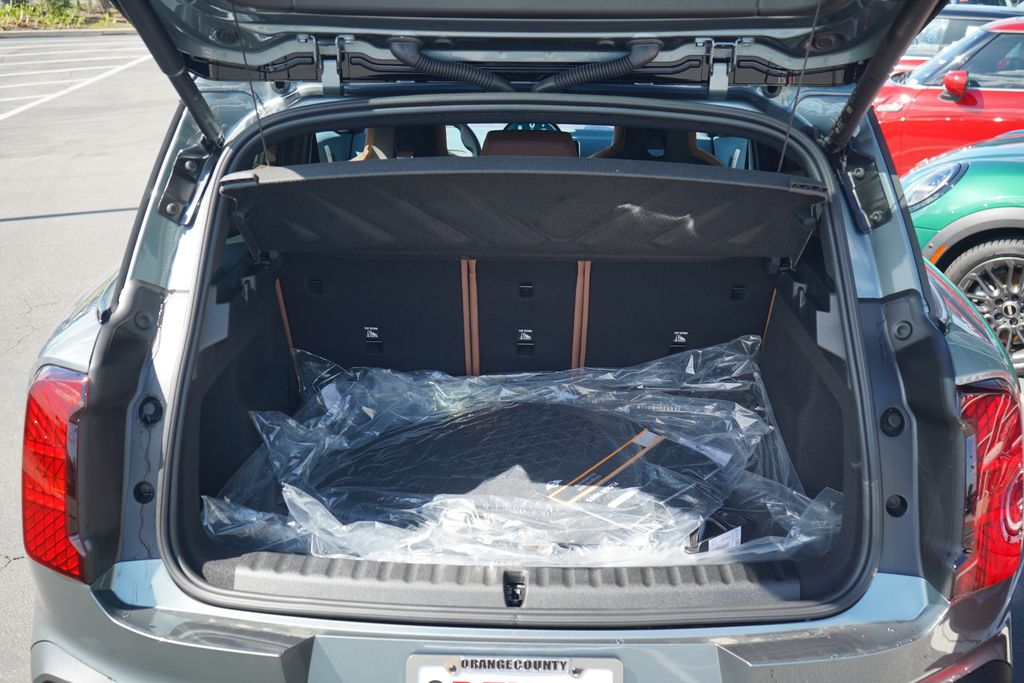 Thumbnail: 2026 MINI Cooper Countryman - 11