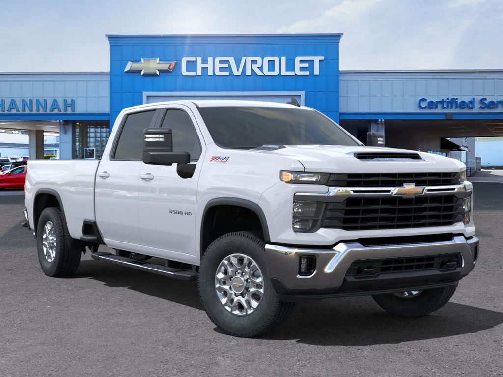 2025 Chevrolet Silverado 3500HD LT