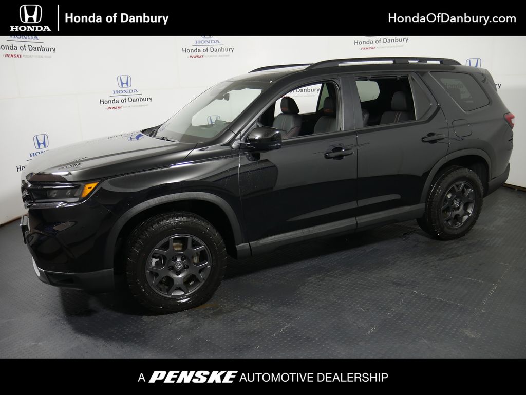 2025 Honda Pilot TrailSport -
                Danbury, CT