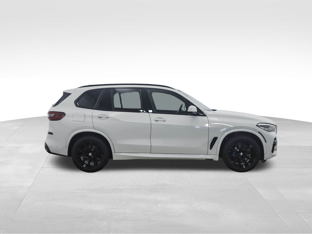 Thumbnail: 2023 BMW X5 - 6