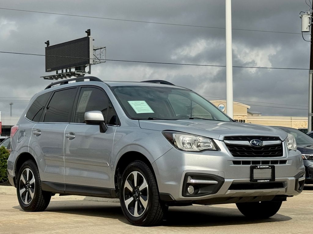 2017 Subaru Forester 2.5i Limited - 11