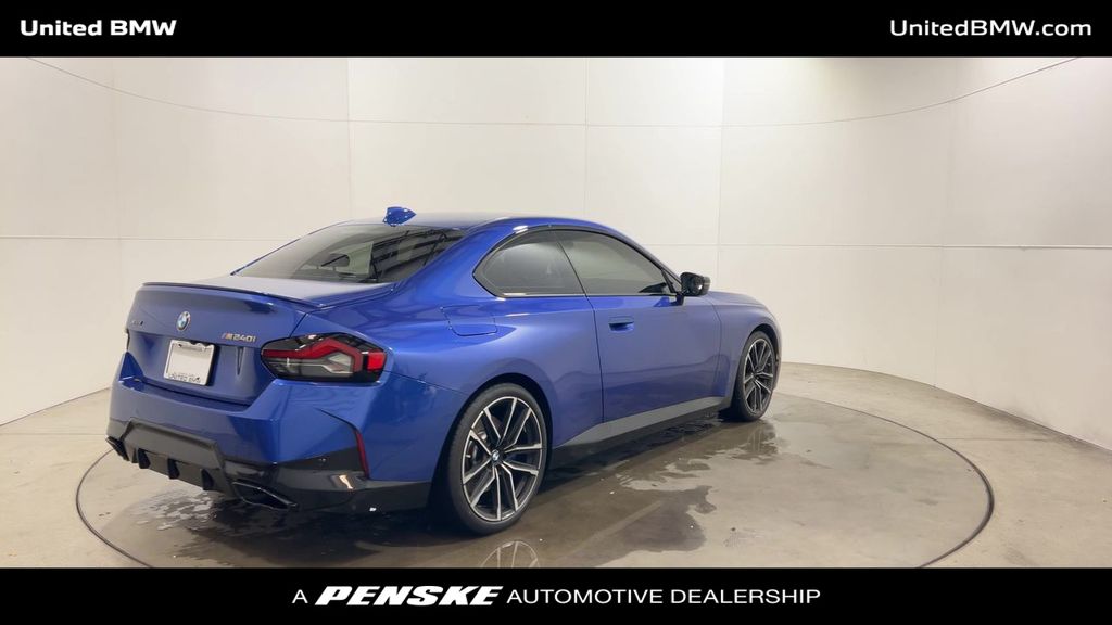 Thumbnail: 2022 BMW 2 Series - 8