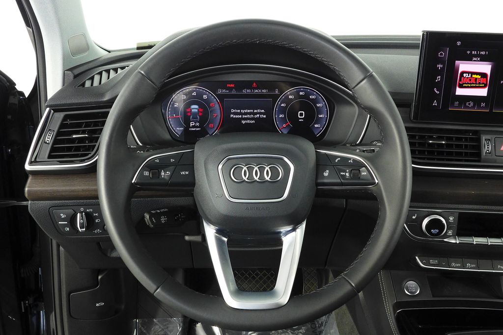 Thumbnail: 2023 Audi Q5 - 27