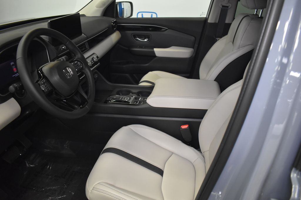 Thumbnail: 2026 Honda Passport - 19