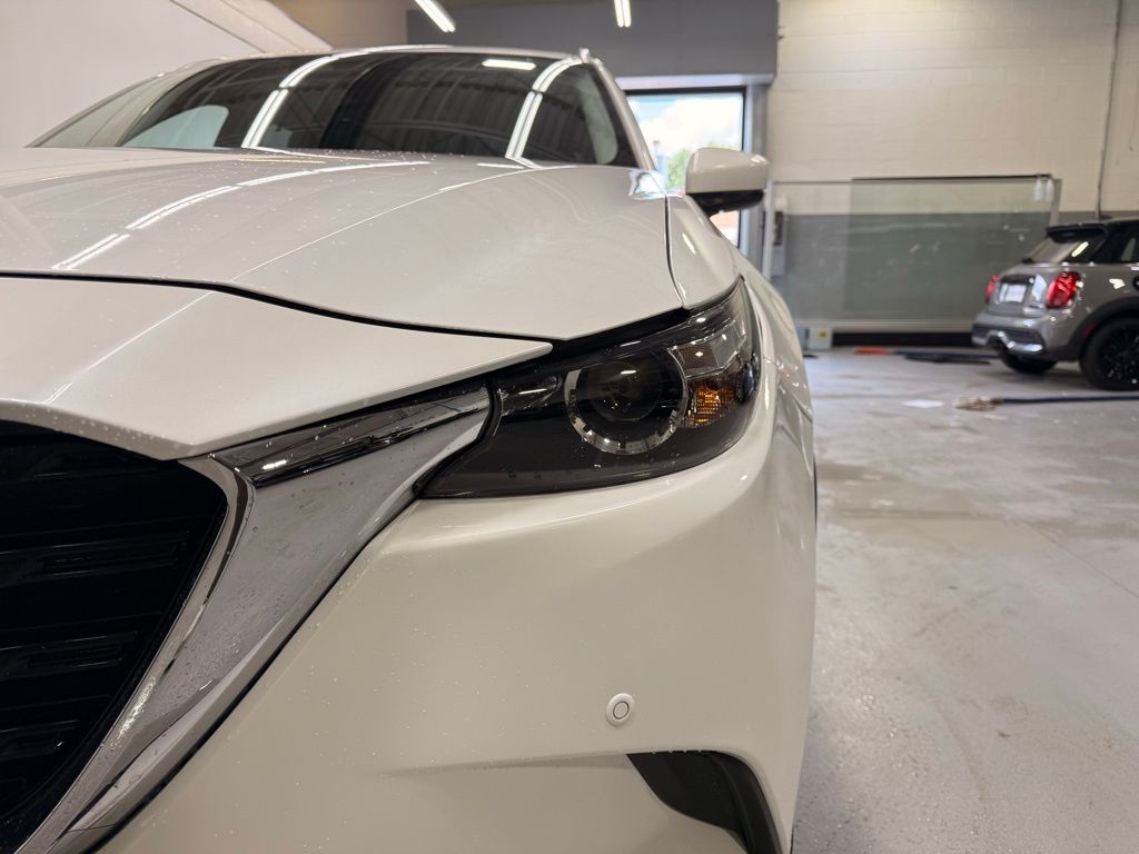 Thumbnail: 2022 Mazda CX-9 - 9