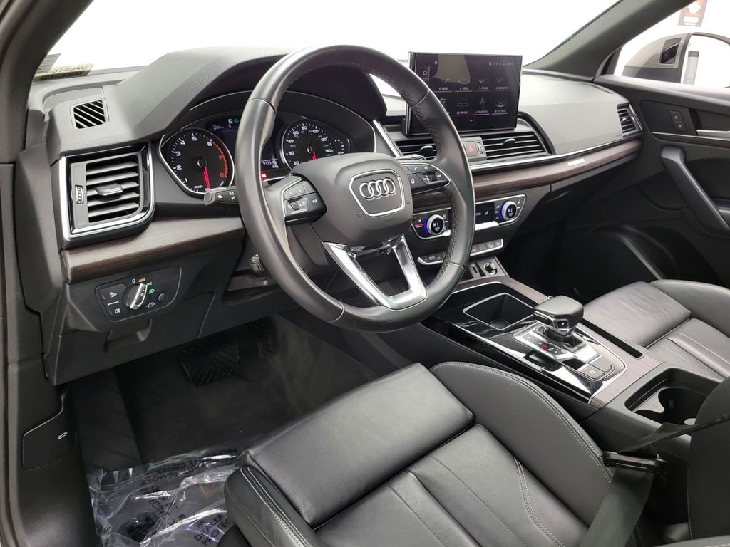 Thumbnail: 2023 Audi Q5 - 28