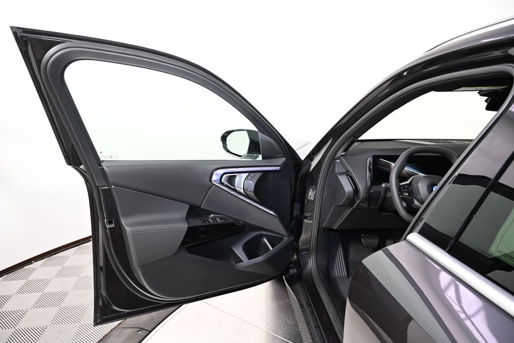 Thumbnail: 2026 BMW X3 - 21