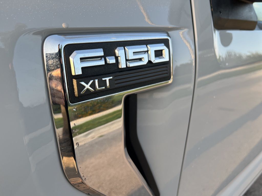 2023 Ford F-150 XLT 8