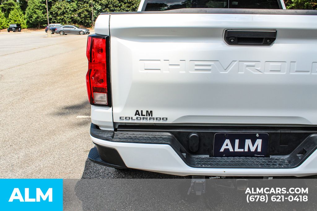 Used 2023 White Chevrolet LT image 11