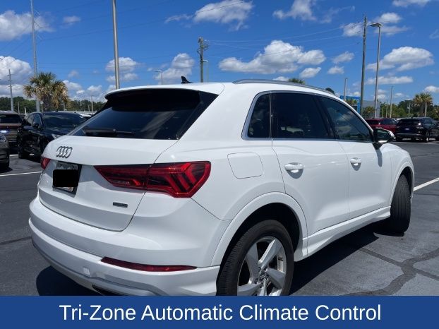 2020 Audi Q3 quattro Premium 40 TFSI