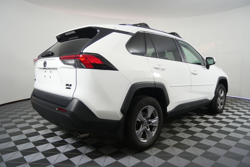 Thumbnail: 2023 Toyota RAV4 - 3