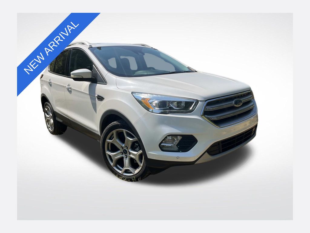 White Platinum Clearcoat Metallic 2017 Ford Escape SUV / Crossover All-Wheel Drive 6-Speed Automatic