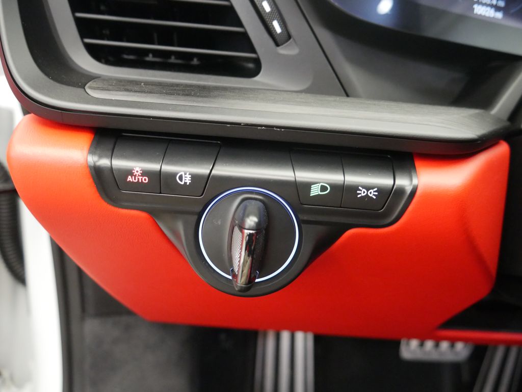 Thumbnail: 2023 Porsche 911 - 29