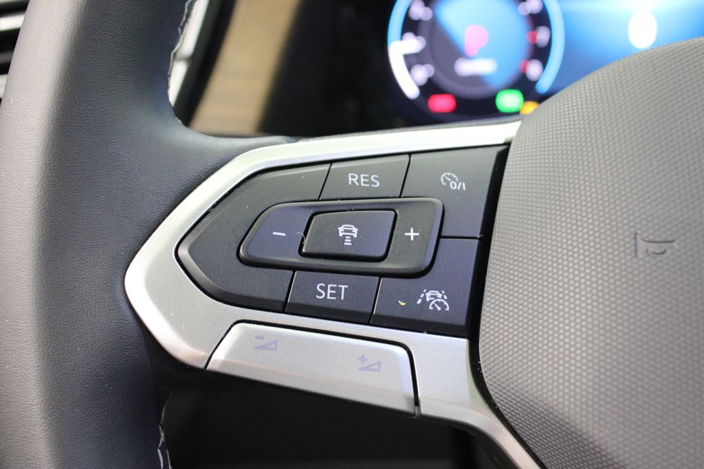 used 2024 Volkswagen Atlas car, priced at $29,499