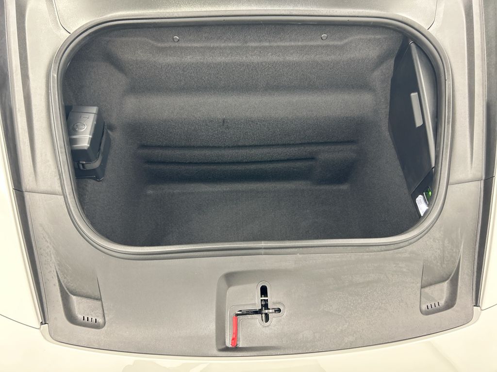 Thumbnail: 2026 Porsche 911 - 26