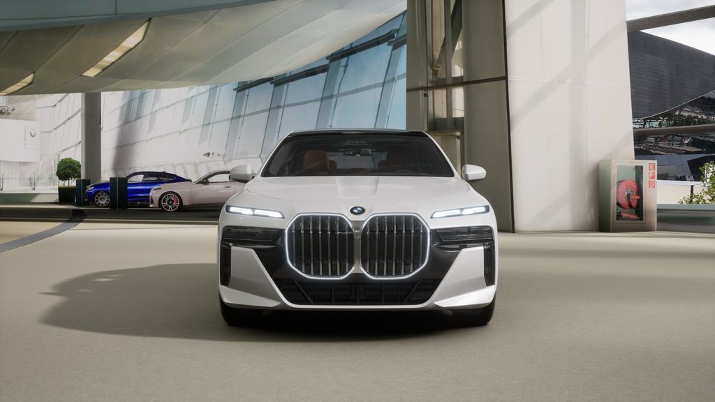 Thumbnail: 2026 BMW 7 Series - 30