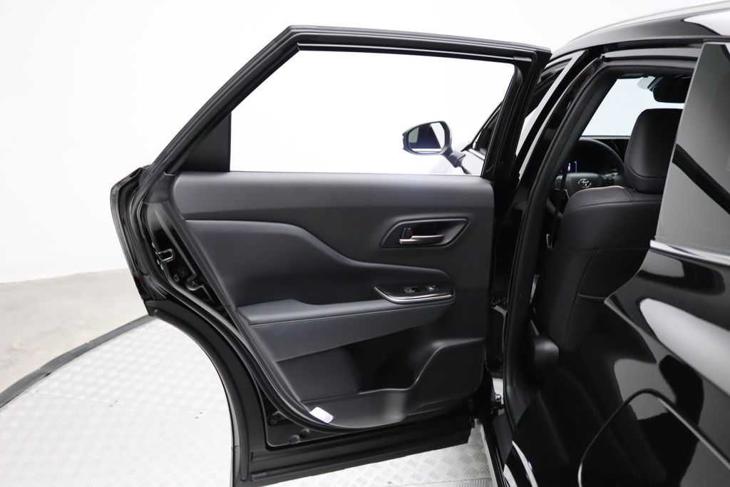 Thumbnail: 2025 Toyota Crown Signia - 21