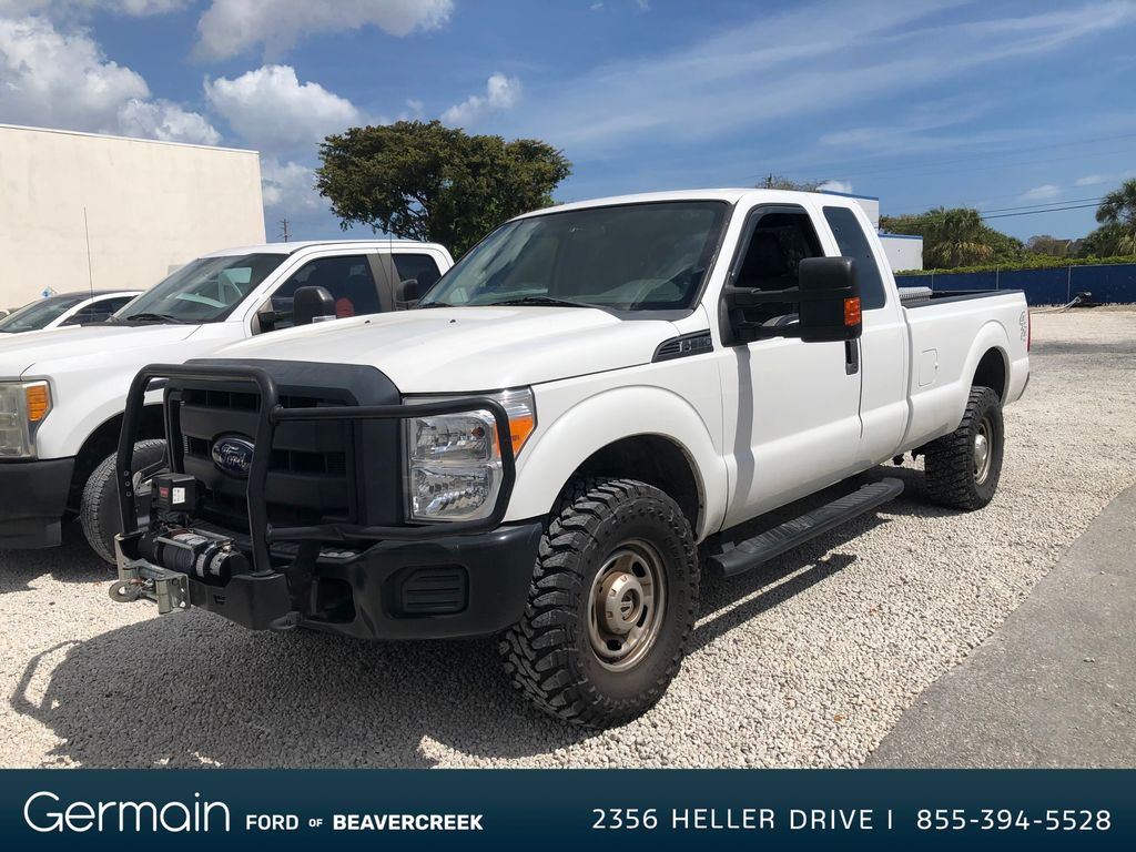 White 2015 Ford F-350 Super Duty XL SuperCab 4WD Pickup Truck Four-Wheel Drive 6-Speed Automatic