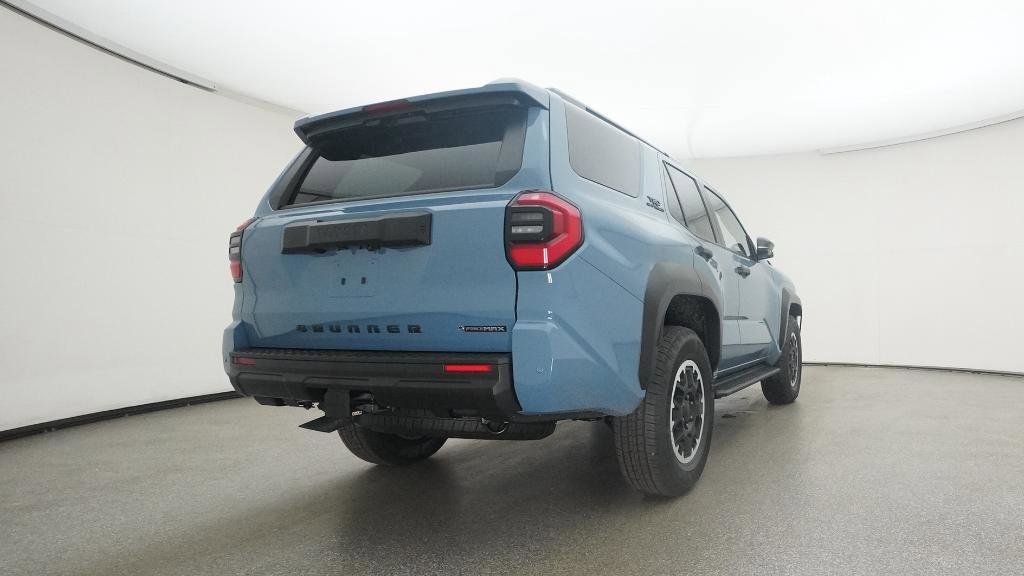 Thumbnail: 2025 Toyota 4Runner - 11