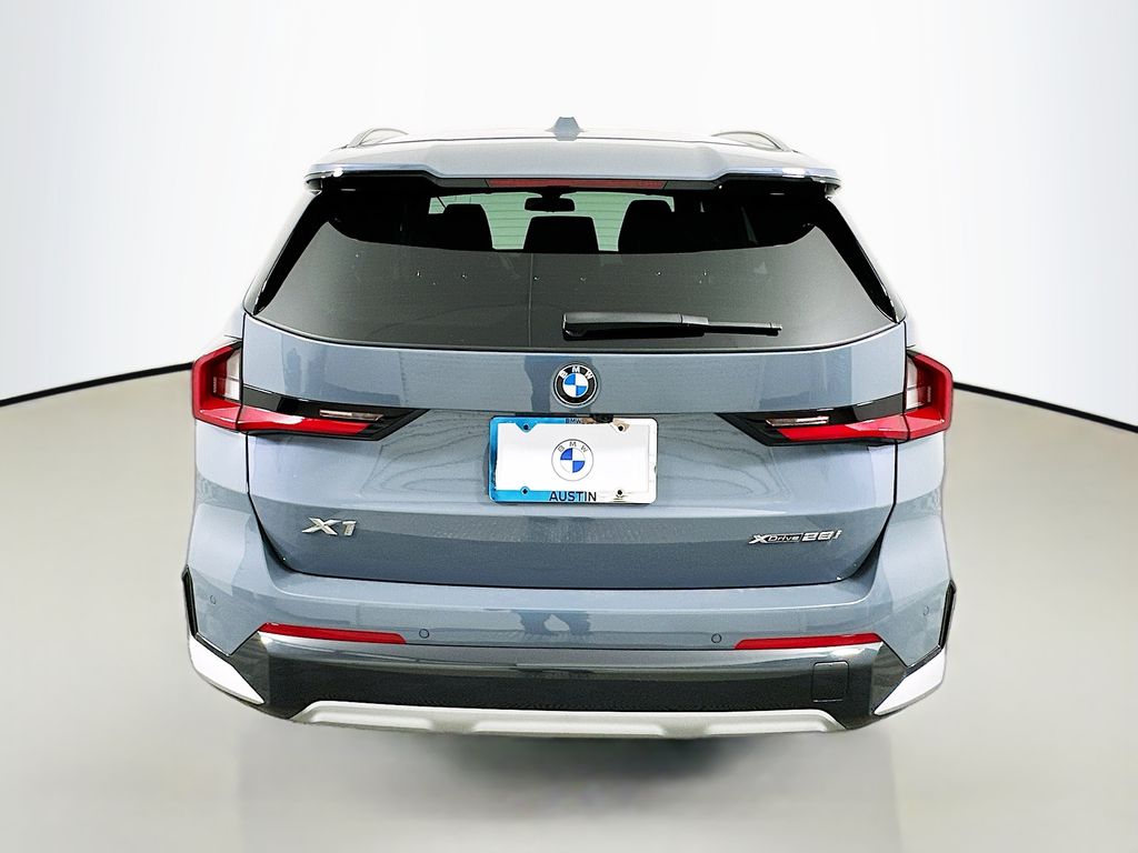 Thumbnail: 2025 BMW X1 - 6