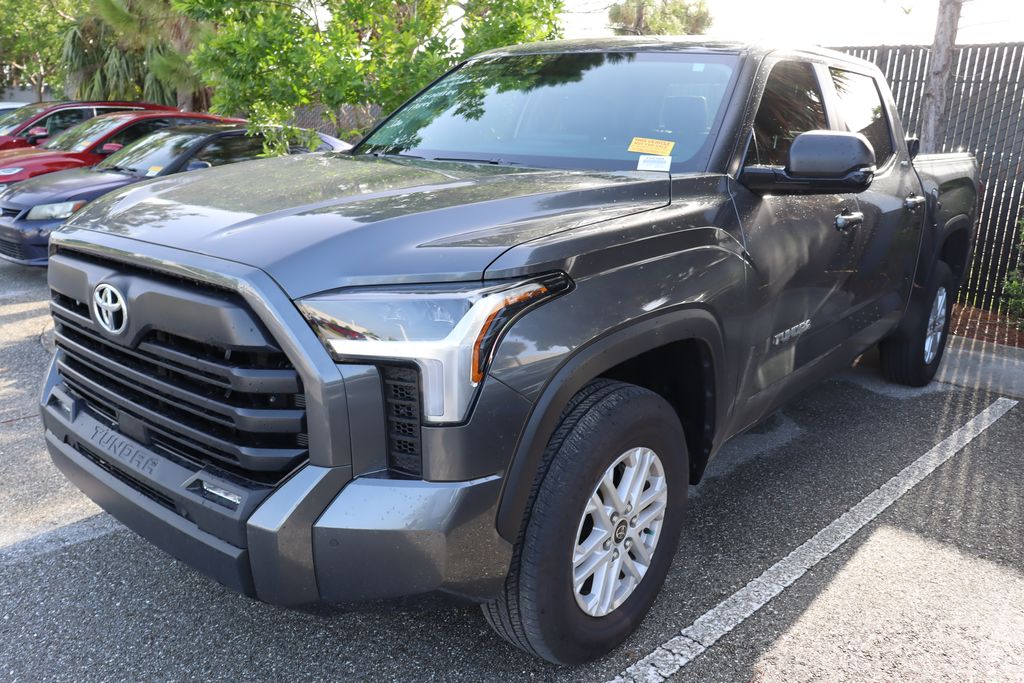 Thumbnail: 2024 Toyota Tundra - 2
