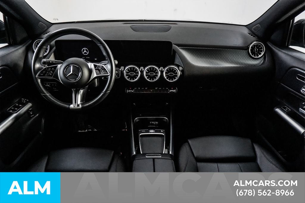 Used 2025 Black Mercedes-Benz GLA 250 image 24