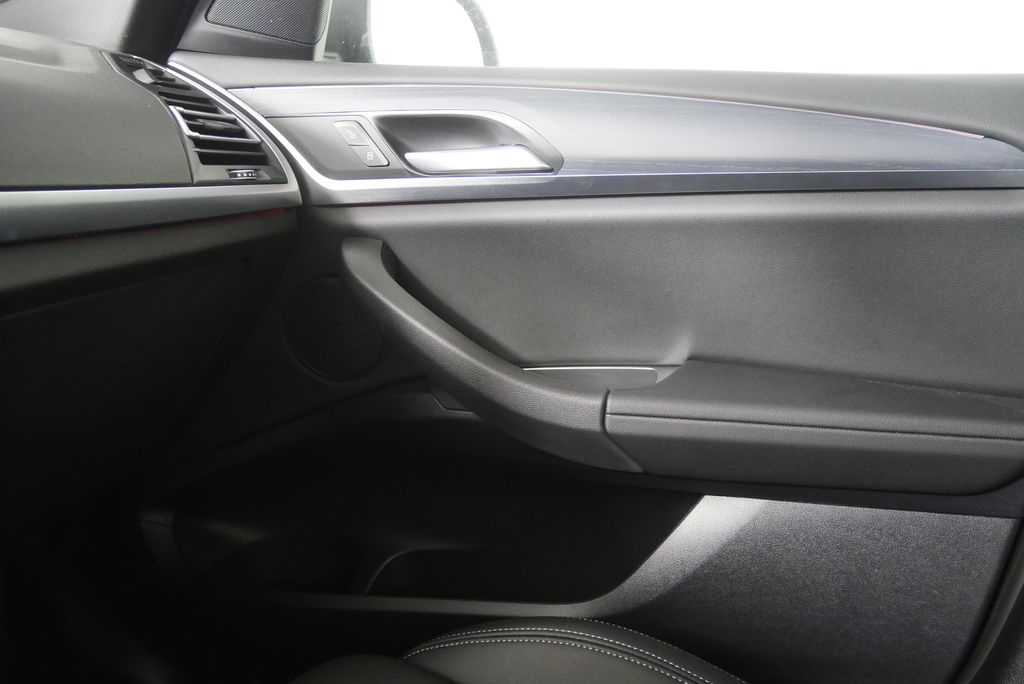 Thumbnail: 2024 BMW X3 - 28