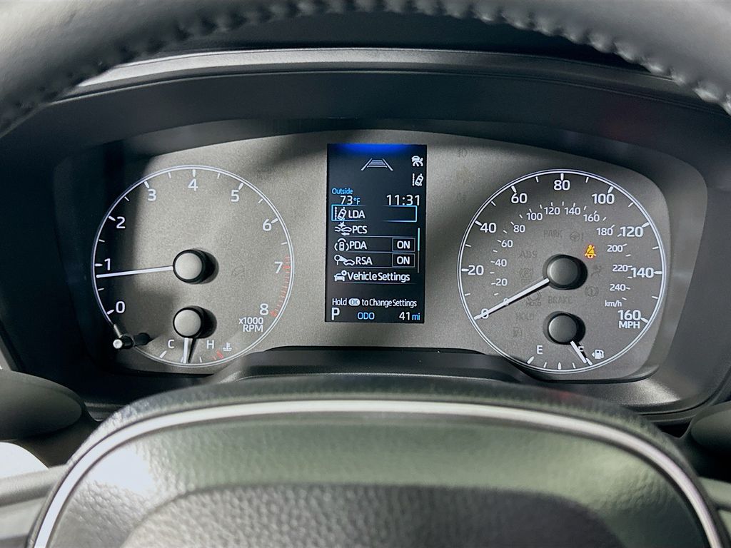 Thumbnail: 2025 Toyota Corolla - 12