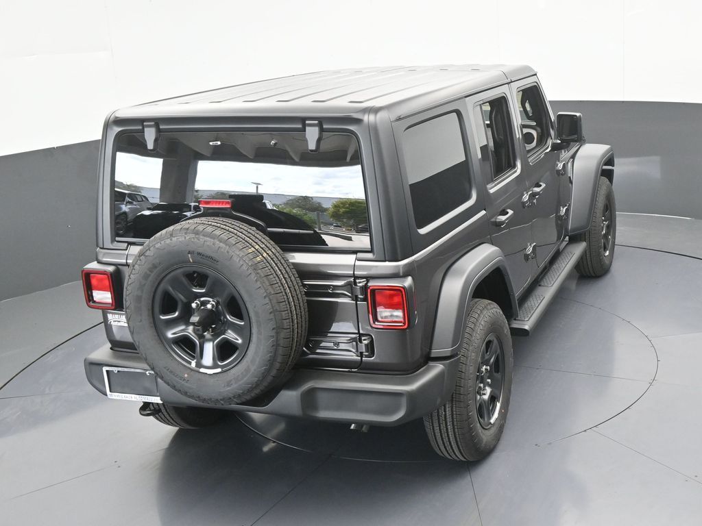 New 2026 Granite Crystal Metallic Clearcoat Jeep Sport image 41
